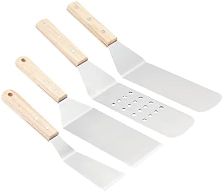 Amazon Basics 4-Piece Stainless Steel BBQ Grilling Tool Set for Outdoor Cooking, Griddle Spatula, Heat Resistant, Dishwasher Safe, Silver by AmazonBasics
