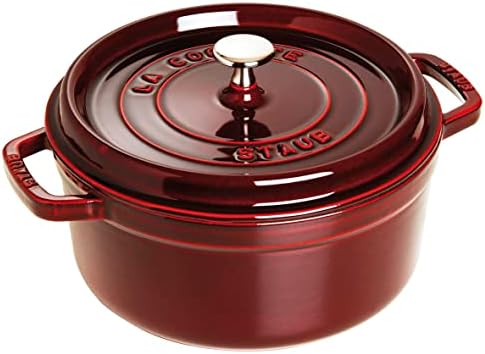 Staub Round Cocotte - 4Qt - Grenadine by Unknown