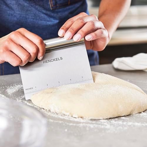 HENCKELS BBQ 2-pc Stainless Steel Pizza Cutter and Bench Scraper Set, Rocking Blade with Safety Guard and Measuring Scraper for Dough, BBQ and Baking - Image 2