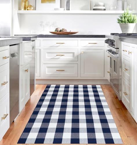 IOHOUZE 4x6 Buffalo Plaid Outdoor Rug, Washable Front Porch, Navy White - Image 3