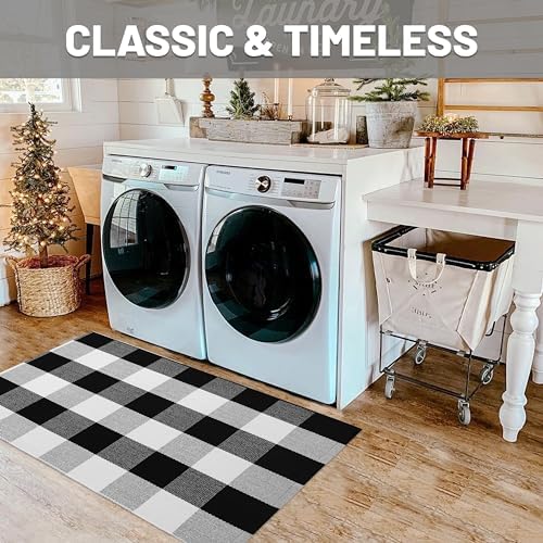 IOHOUZE 2x3 Buffalo Plaid Rug, Washable Outdoor Door Mat, Black White - Image 4