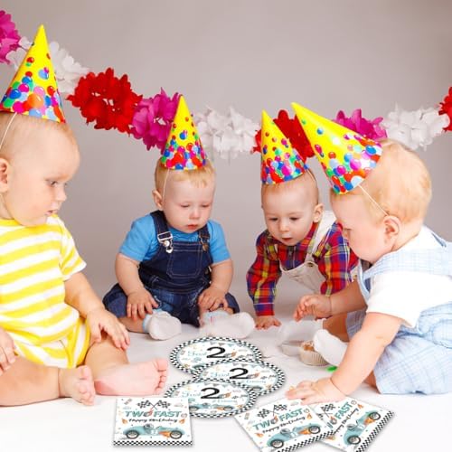Egami 40pcs Two Fast Party Supplies,include 20 Dessert plate and 20 Napkin,Race Car Party Plate Napkin Set,Used for Two Fast Party Decoration - Image 6