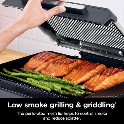 Ninja GR101 Sizzle Smokeless Indoor Grill & Griddle, 14′′ Interchangeable Nonstick Plates, Dishwasher-Safe Removable Mesh Lid, 500F Max Heat, Even Edge-to-Edge Cooking, Grey/Silver (Renewed) - Image 4