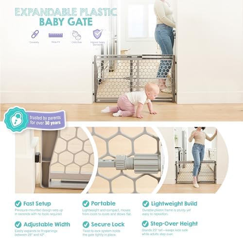 Regalo 28"-42" Expandable Plastic Baby Gate, Bottom of Stairs & Doorways - Image 4