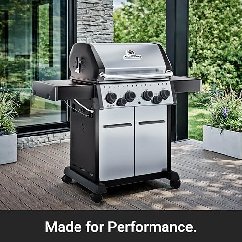 Broil King 865387 Crown S 490 4-Burner Natural Gas Grill with Side Burner and Rear Rotisserie Burner in Stainless Steel - Image 3